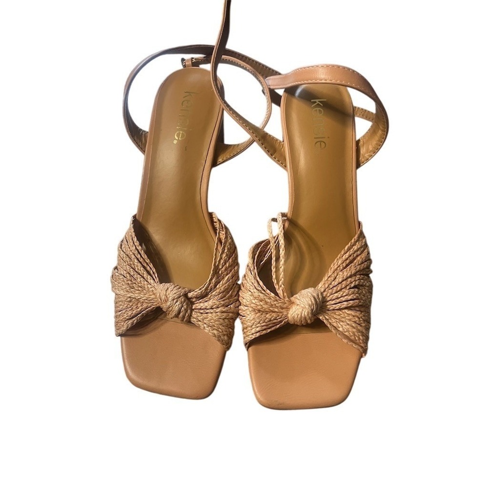 Kensie Kaiko Sandals Womens 7.5 Beige Strappy Ankle‎ Strap Block Heel